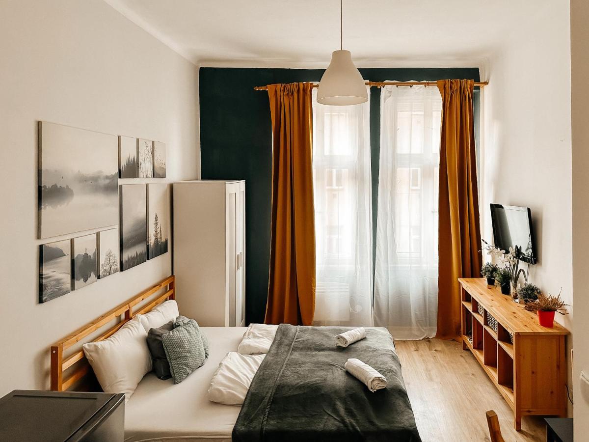 Savor Apartment プラハ エクステリア 写真